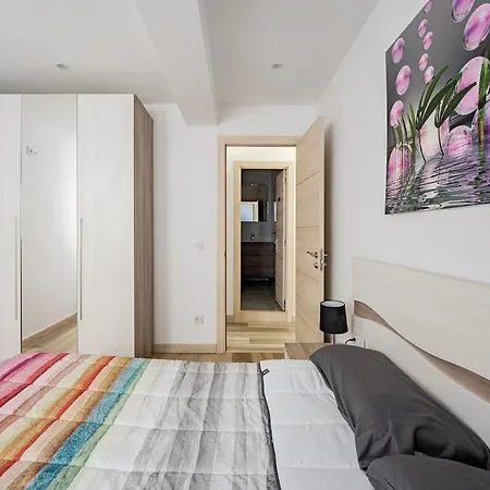 Recomendado Wifi 12 Min Ayto 4 Habs Dobles Parking * Οβιέδο